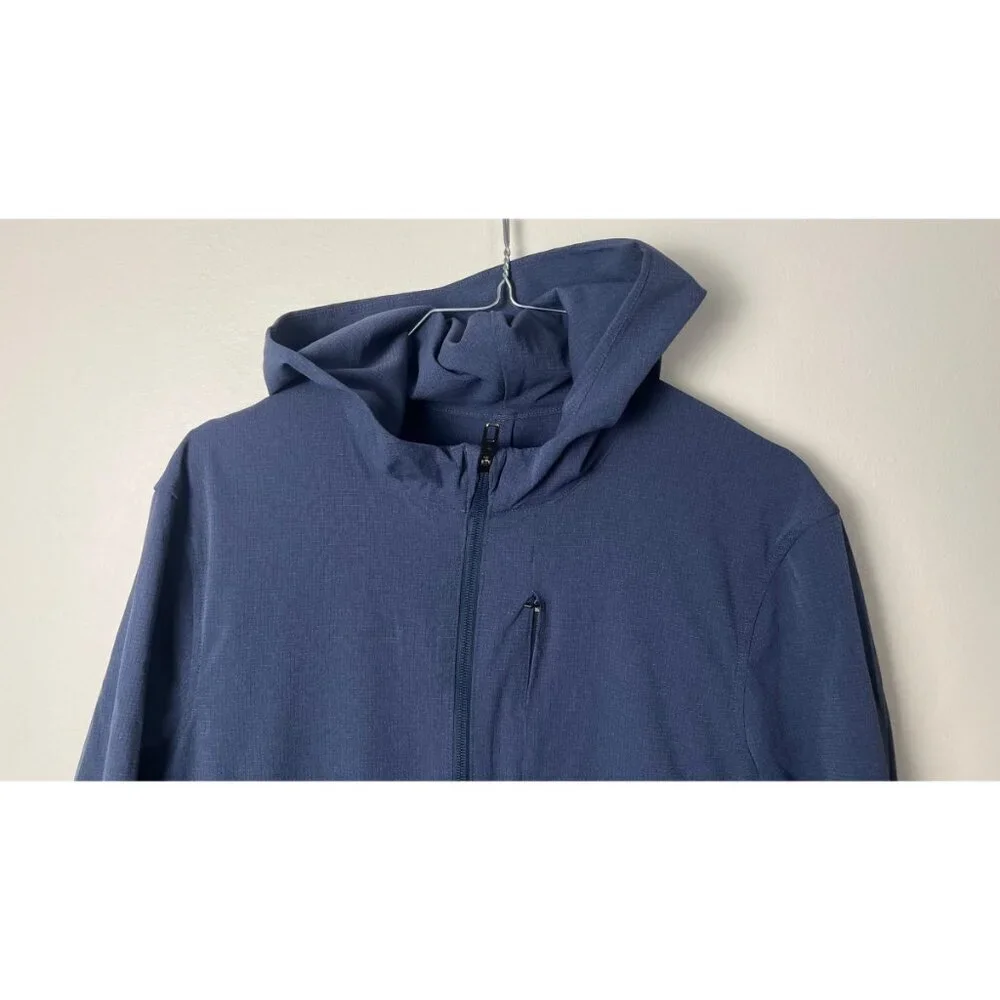 LULULEMON HOODED JACKET M - Picture 2 of 5